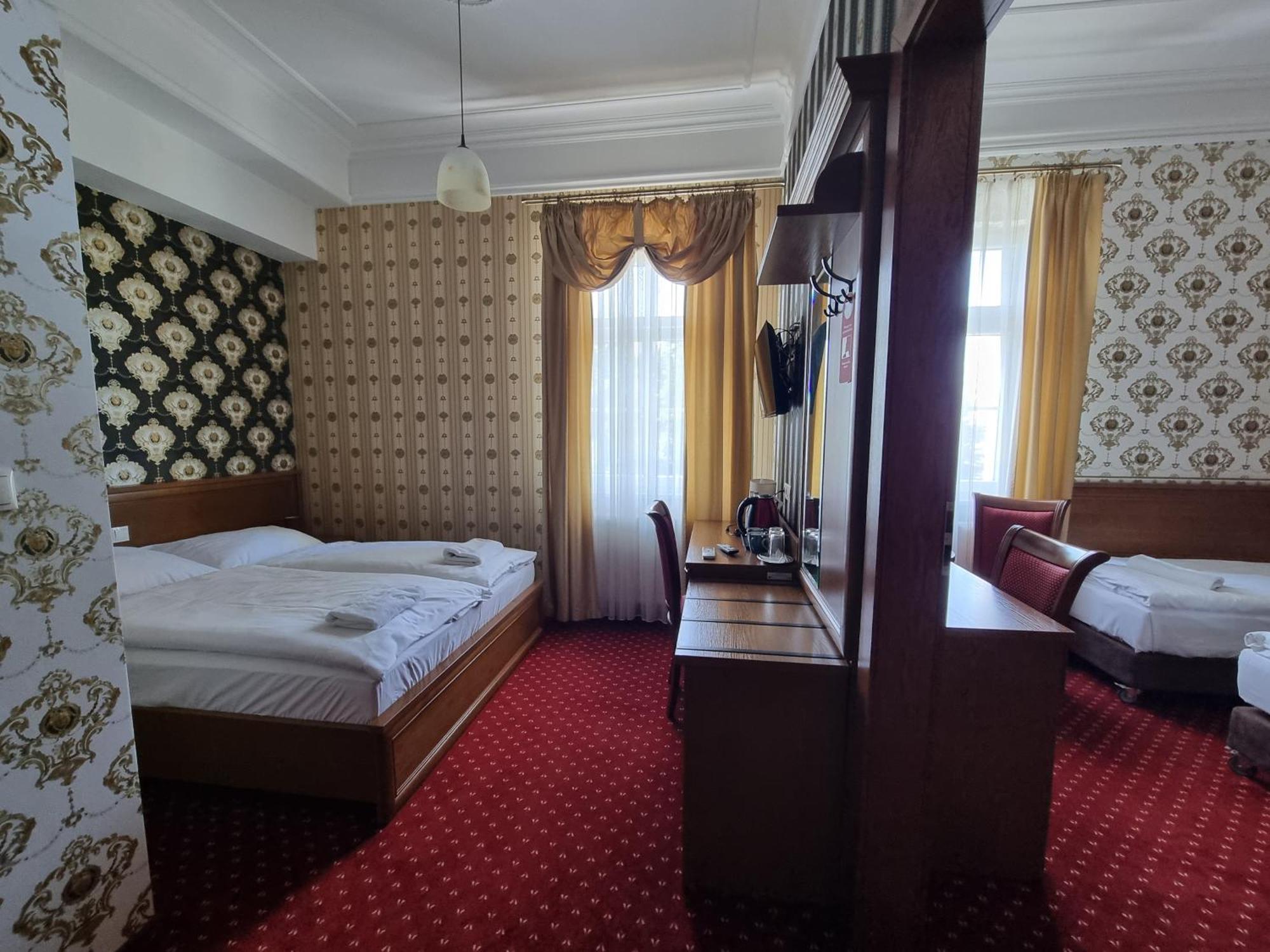 Palac Lucja Bb Zakrzow  Екстер'єр фото