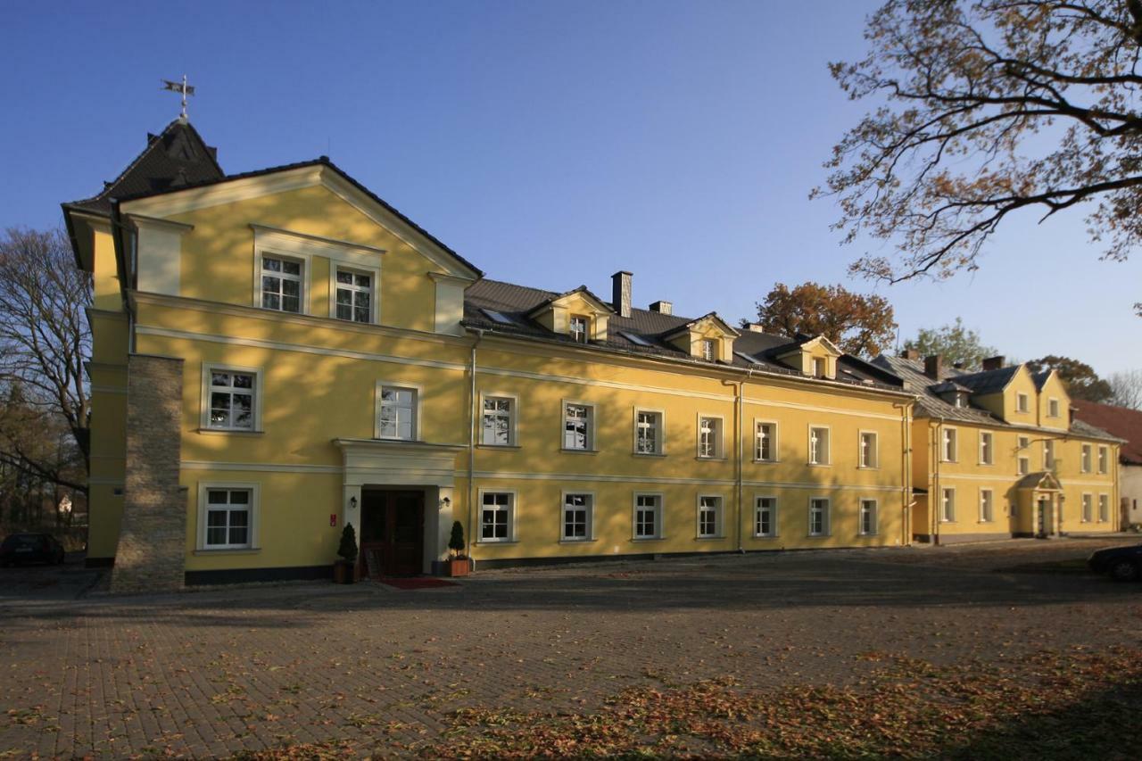 Palac Lucja Bb Zakrzow  Екстер'єр фото